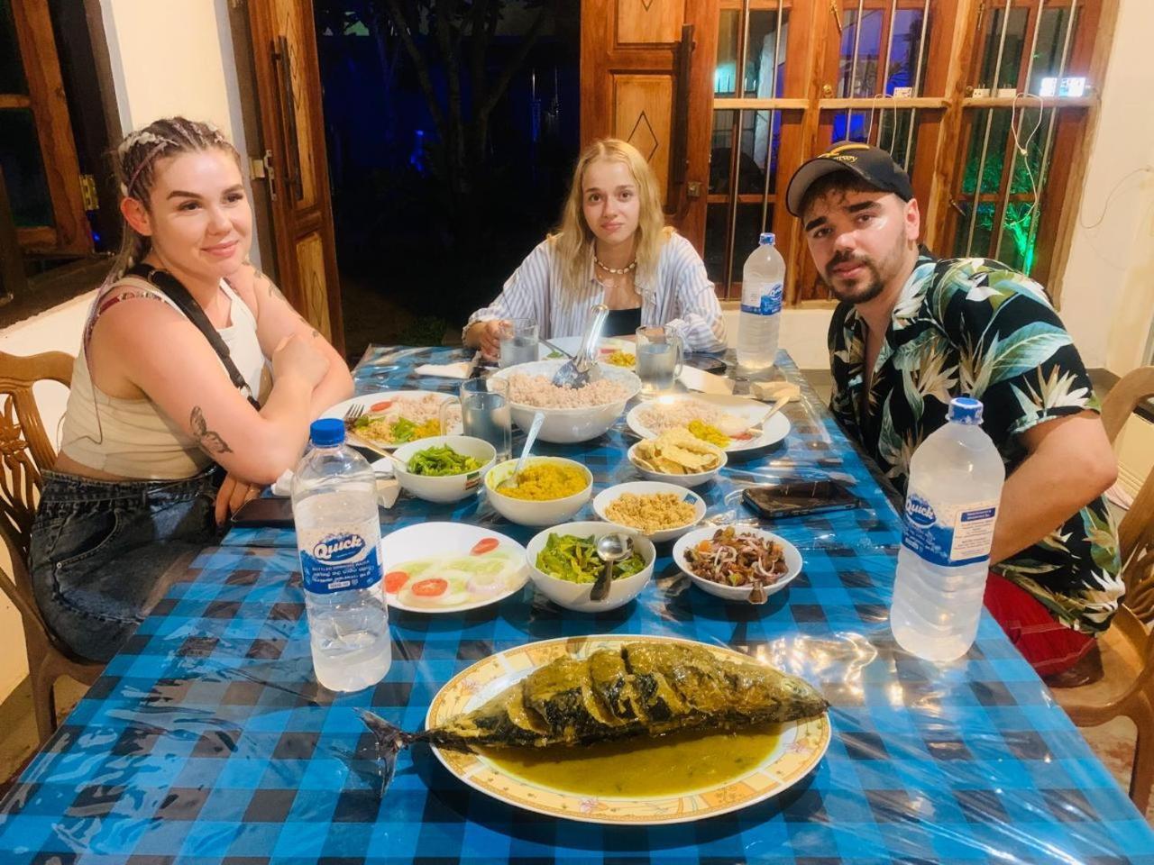Sanda Hiru Guest Mirissa Zewnętrze zdjęcie